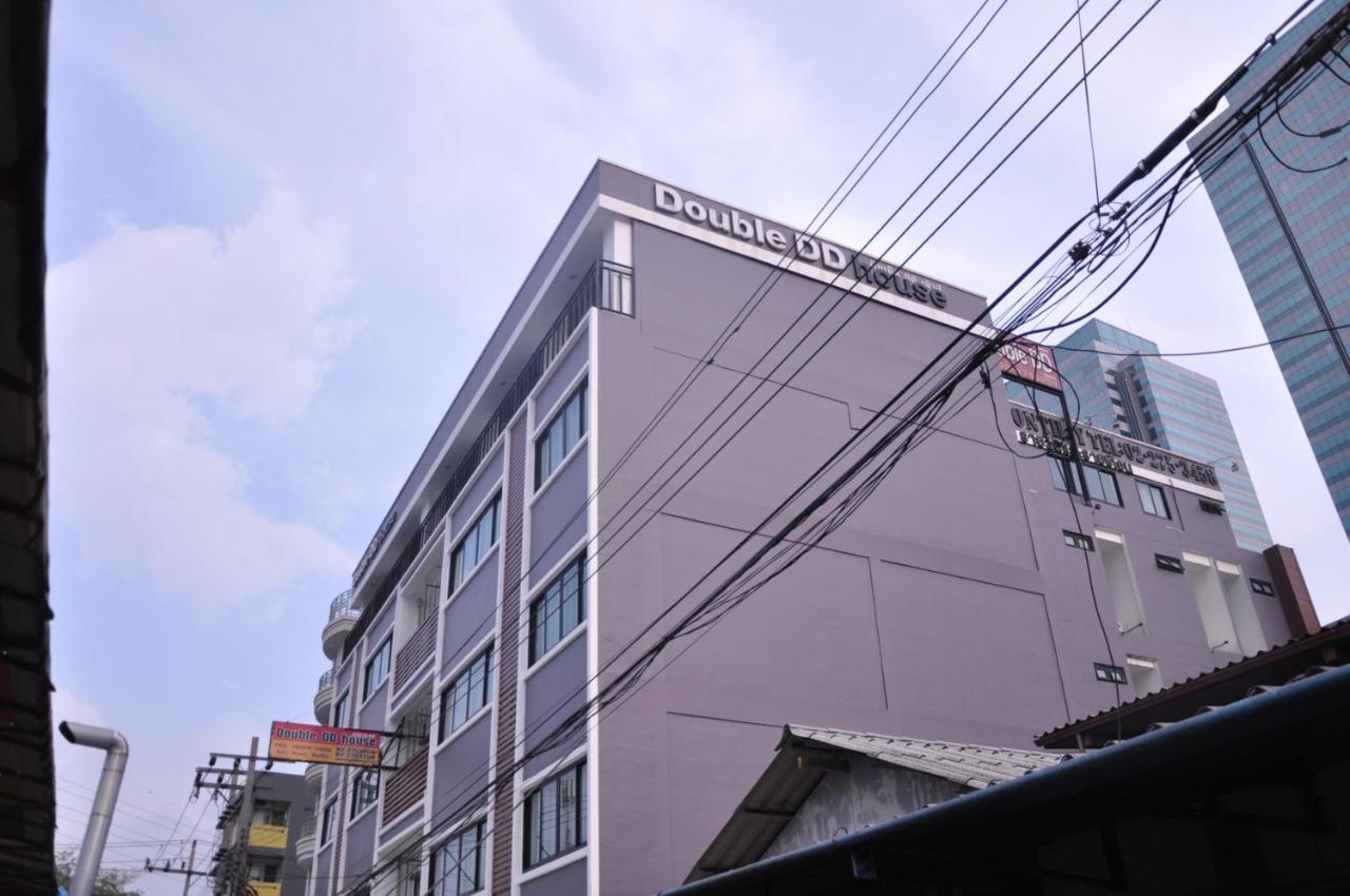 Double Dd House At Mrt Sutthisarn Bangkok Exterior photo